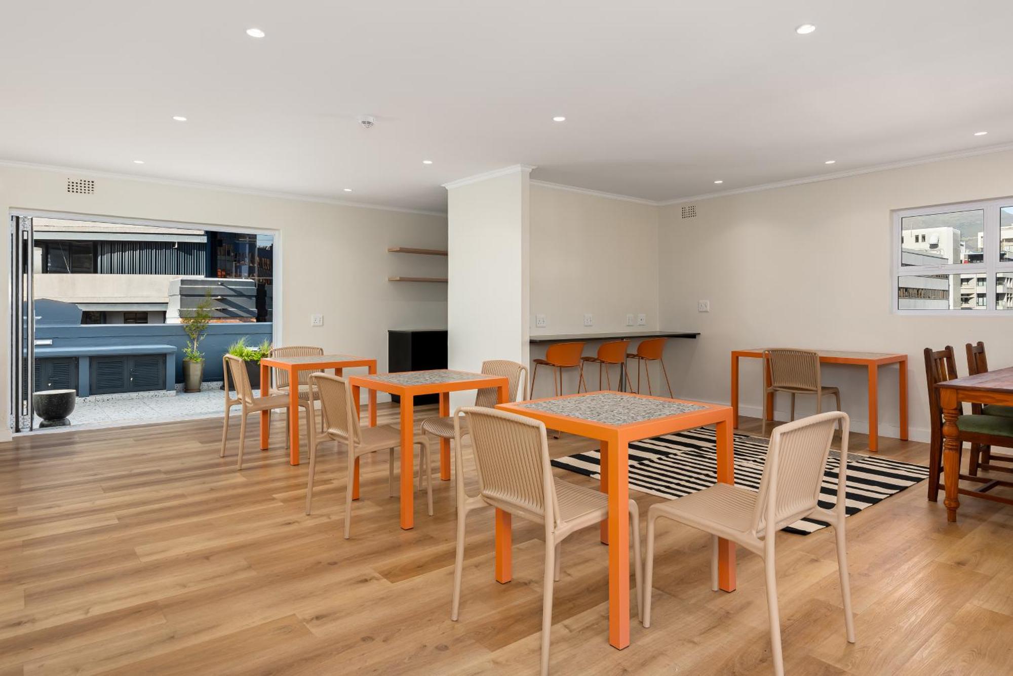 The Carrington Aparthotel By Totalstay เคปทาวน์ ภายนอก รูปภาพ