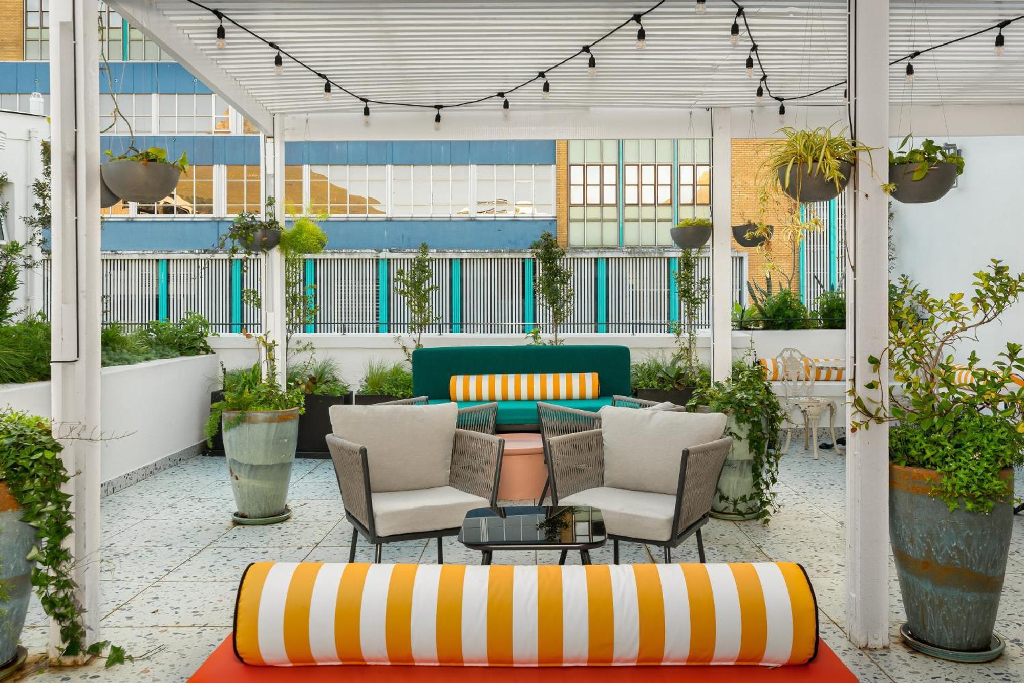 The Carrington Aparthotel By Totalstay เคปทาวน์ ภายนอก รูปภาพ